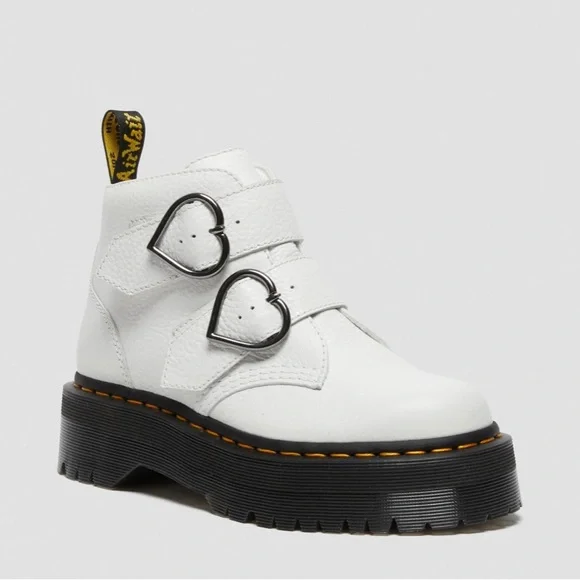 Martens Shoes New Dr Martens Womens Size Devon Heart